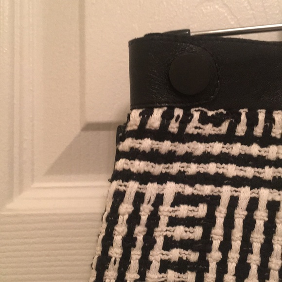 🆕Proenza Schouler boucle basket tweed shorts - Picture 4 of 5